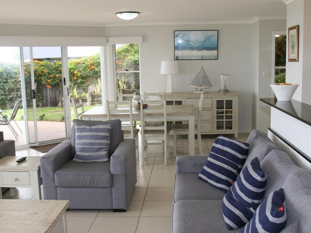 The Clippers 1 Fabulous Waterfront Unit Apartment Salamander Bay Bagian luar foto