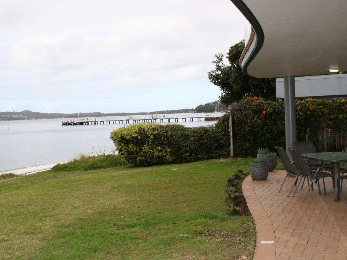 The Clippers 1 Fabulous Waterfront Unit Apartment Salamander Bay Bagian luar foto